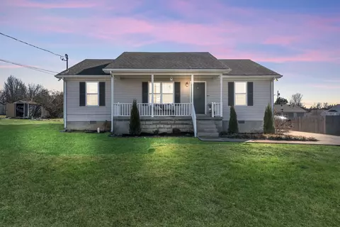 1132 Flowers Ct, Murfreesboro, TN 37130