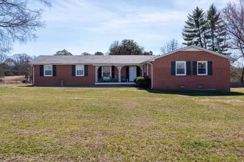 4005 Sheddan Dr, Columbia, TN 38401