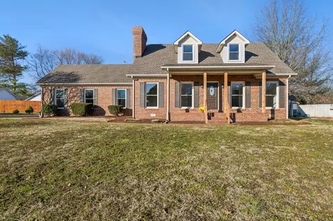 718 Princess Ct, Murfreesboro, TN 37129
