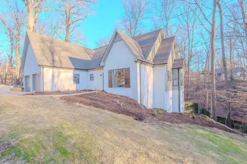 103 East Cv, Florence, AL 35634