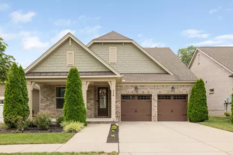 316 Tanglewood Ln, Hendersonville, TN 37075