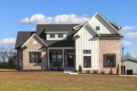 480 Bass Rd, Bethpage, TN 37022