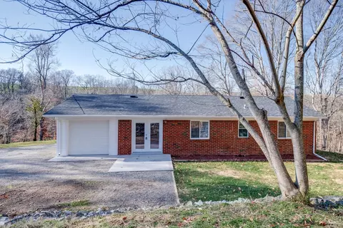 55 Buford Ln, Erin, TN 37061