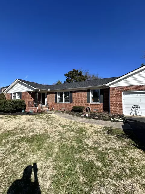 2216 Tomahawk Trce, Murfreesboro, TN 37129