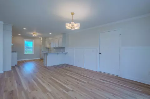 Living - 105 Peppertown Rd, Loretto, TN 38469 photo 4 of 4