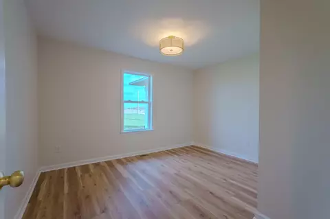 Bedroom - 105 Peppertown Rd, Loretto, TN 38469 photo 1 of 6