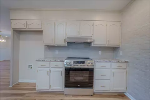 Kitchen - 105 Peppertown Rd, Loretto, TN 38469 photo 3 of 3
