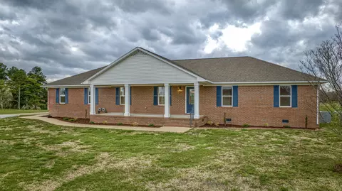 Exterior - 105 Peppertown Rd, Loretto, TN 38469 photo 2 of 13