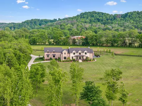6599 Owen Hill Rd, College Grove, TN 37046