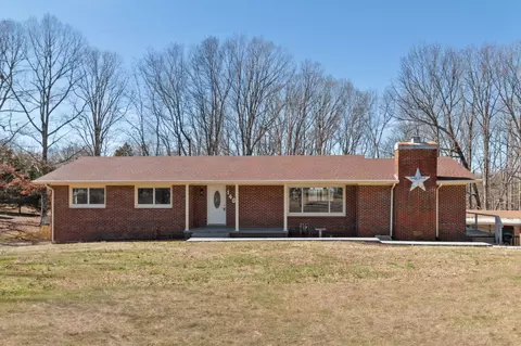 146 Circle Dr, Waverly, TN 37185