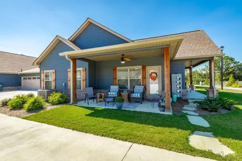 46 Maddox Ln, Chatsworth, GA 30705