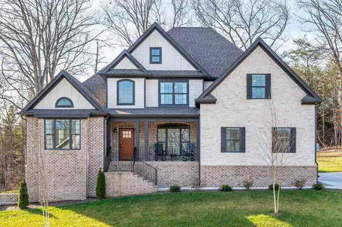 12335 Nee Cee Dr, Soddy Daisy, TN 37379