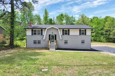 8614 Igou Gap Rd, Chattanooga, TN 37421