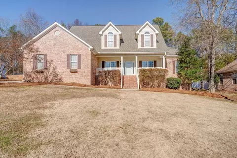 2512 Falcon Dr, Dalton, GA 30721