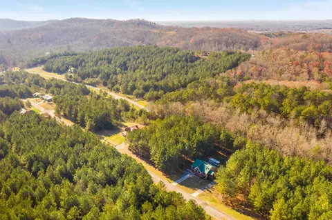 320 Mountain View Cir, Ocoee, TN 37361 photo 4