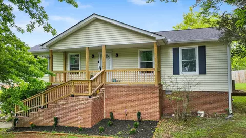 1534 Ashlawn Dr, Murfreesboro, TN 37129