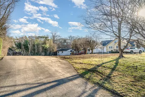 5713 Maudina Ave # A, Nashville, TN 37209