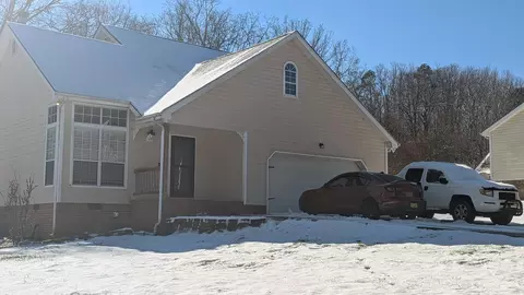 6009 Hunter Rd, Ooltewah, TN 37363