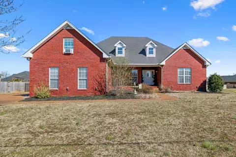 1723 Clover Dr, Lebanon, TN 37087
