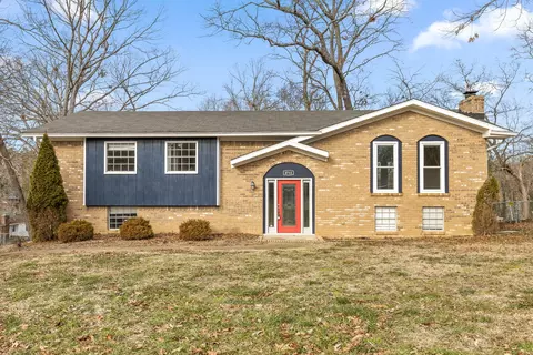 4711 Ridge Crest Rd, Hixson, TN 37343