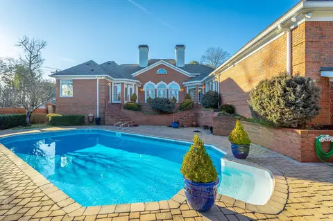 1604 Ashley Mill Dr, Chattanooga, TN 37421