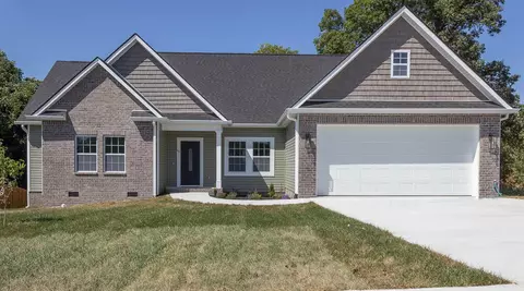 66 Battle Bluff Dr, Rossville, GA 30741