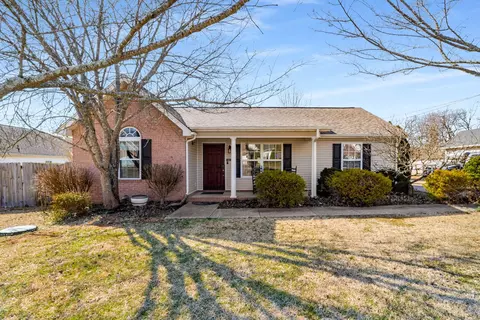 1409 Ripken Ct, Murfreesboro, TN 37129