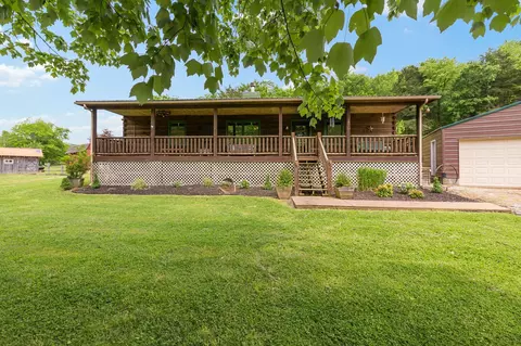 64 Beasley Hollow Ln, Carthage, TN 37030