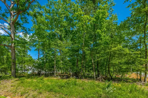 11548 Armstrong Rd, Soddy Daisy, TN 37379