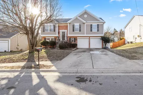 2260 Monthemer Cove Dr, Mount Juliet, TN 37122