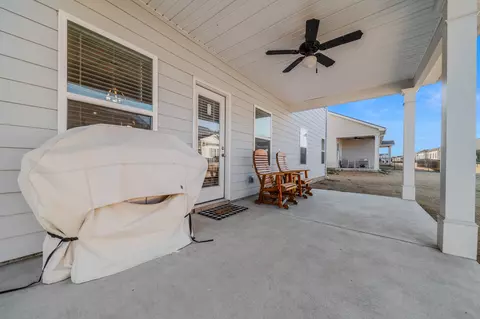 Exterior - 3634 Capstone Dr, Murfreesboro, TN 37128 photo 4 of 5