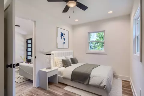 Bedroom - 313 W Walnut St, Dickson, TN 37055 photo 3 of 14