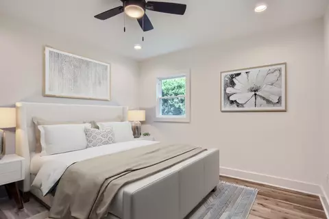 Bedroom - 313 W Walnut St, Dickson, TN 37055 photo 2 of 14