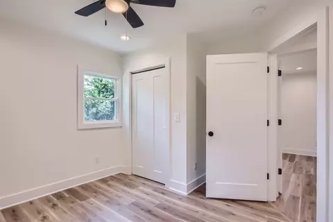 Bedroom - 313 W Walnut St, Dickson, TN 37055 photo 10 of 14