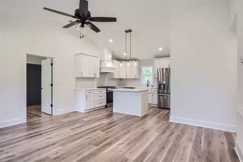 Other - 313 W Walnut St, Dickson, TN 37055 photo 1 of 3