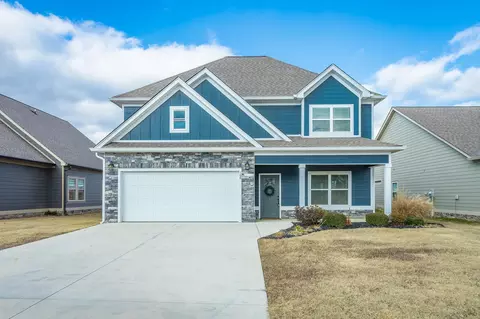 168 Country Cove Dr, Rossville, GA 30741