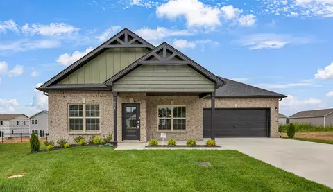 394 Kingland Ln, Clarksville, TN 37043