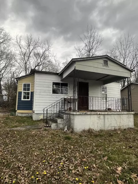 887 Kinsey St, Rossville, GA 30741