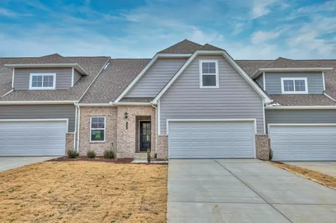 104 Yuma Ln, White House, TN 37188