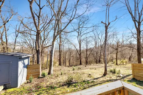 Exterior - 147 Columbia Ave, Centerville, TN 37033 photo 4 of 8
