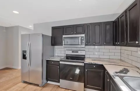Kitchen - 147 Columbia Ave, Centerville, TN 37033 photo 3 of 3