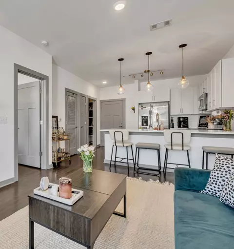 1638 54th Ave N #210, Nashville, TN 37209