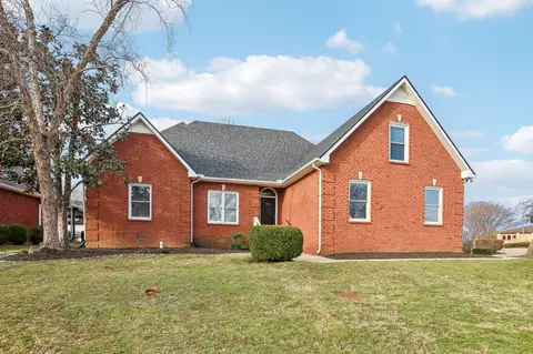 247 White Cloud Trl, Murfreesboro, TN 37127