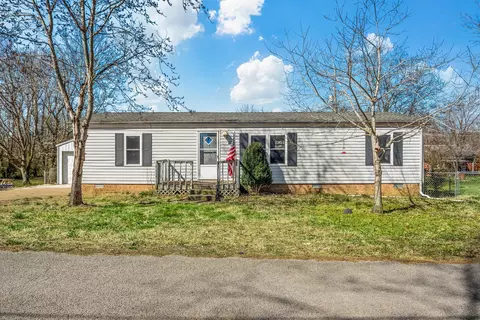 116 Nall Ave, Centerville, TN 37033