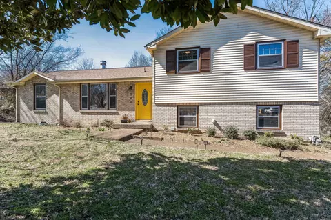 240 Cedarview Dr, Antioch, TN 37013