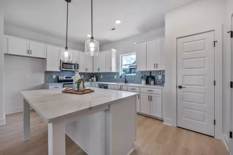 511 Mantes Aly, Hendersonville, TN 37075