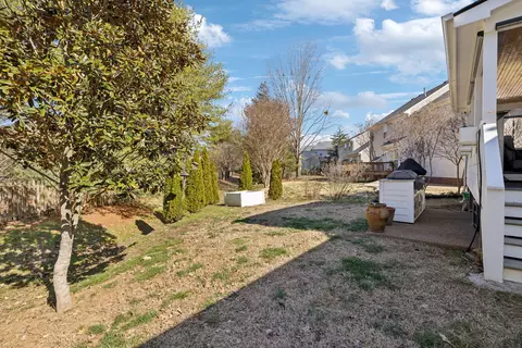 Exterior - 305 Devonshire Dr, Franklin, TN 37064 photo 11 of 15