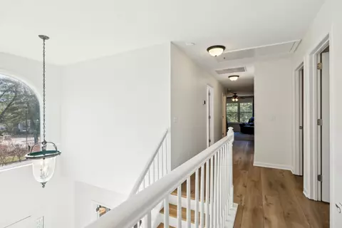 Entry Way - 305 Devonshire Dr, Franklin, TN 37064 photo 7 of 9
