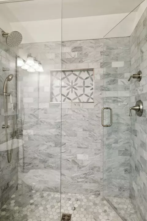 Bath - 305 Devonshire Dr, Franklin, TN 37064 photo 10 of 10