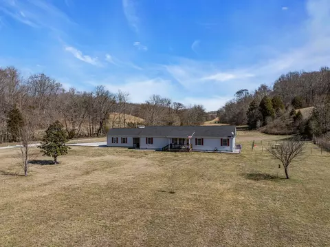 501 Bruce Rd, Dickson, TN 37055 photo 3